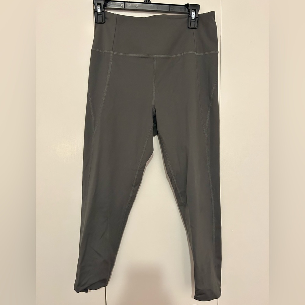 Girlfriend Collective Cropped Leggings Thyme Large